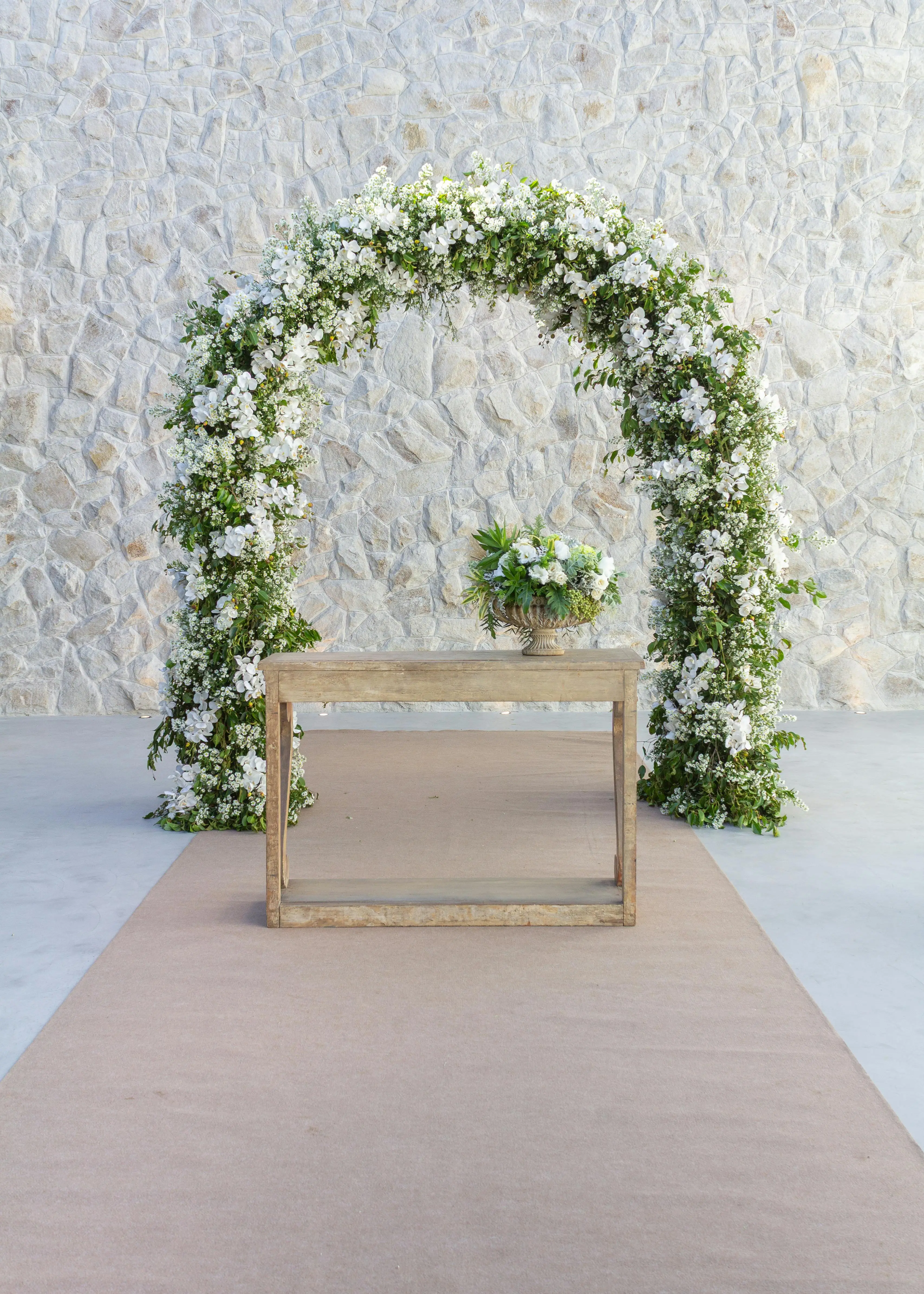 Custom floral centerpiece Riverside